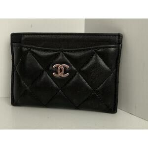 CHANEL Quilted Leather Black Card Holder